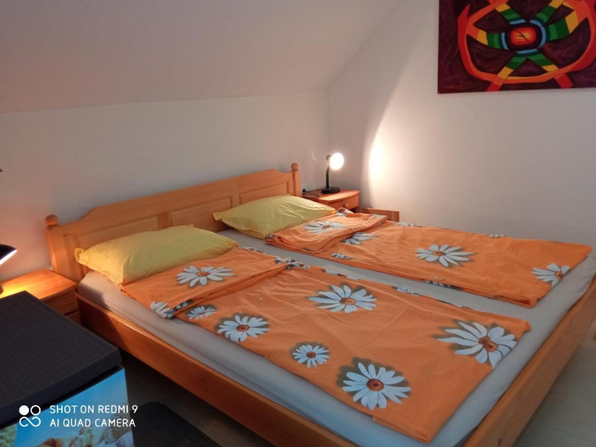 Studio Teo Pomorie Apartment Ngoại thất bức ảnh